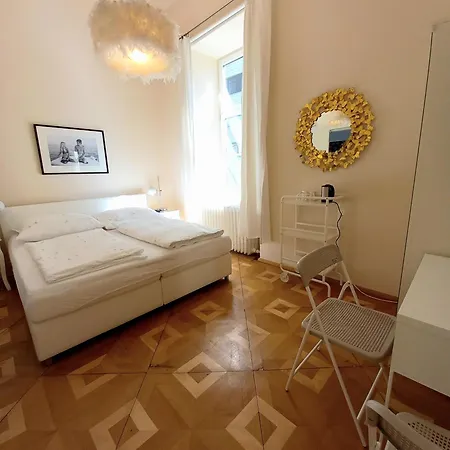 Homestay Lavie - Doppelzimmer In Top-Lage, Zentrum Bad Ischl